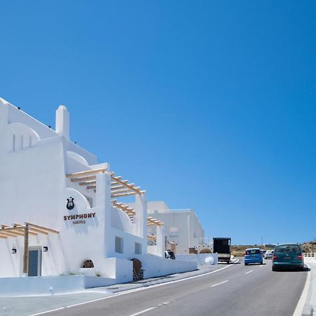 Symphony Suites Santorini Pyrgos Kallistis Exterior photo