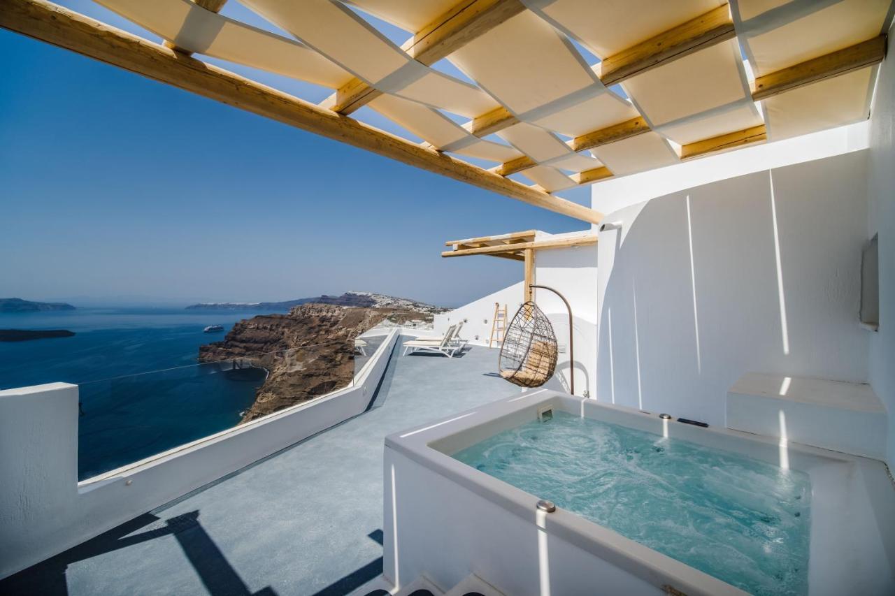 Symphony Suites Santorini Pyrgos Kallistis Exterior photo