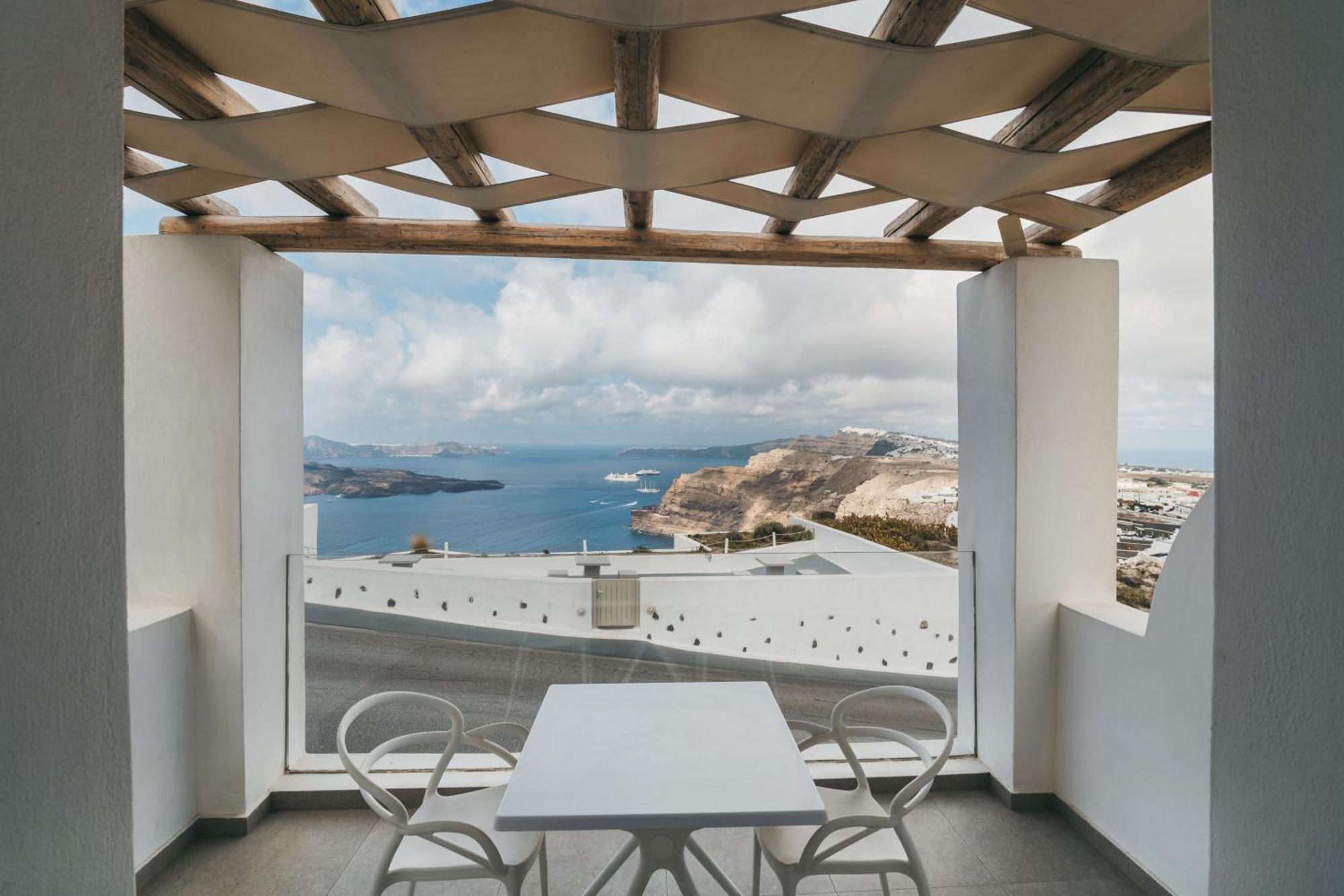 Symphony Suites Santorini Pyrgos Kallistis Exterior photo